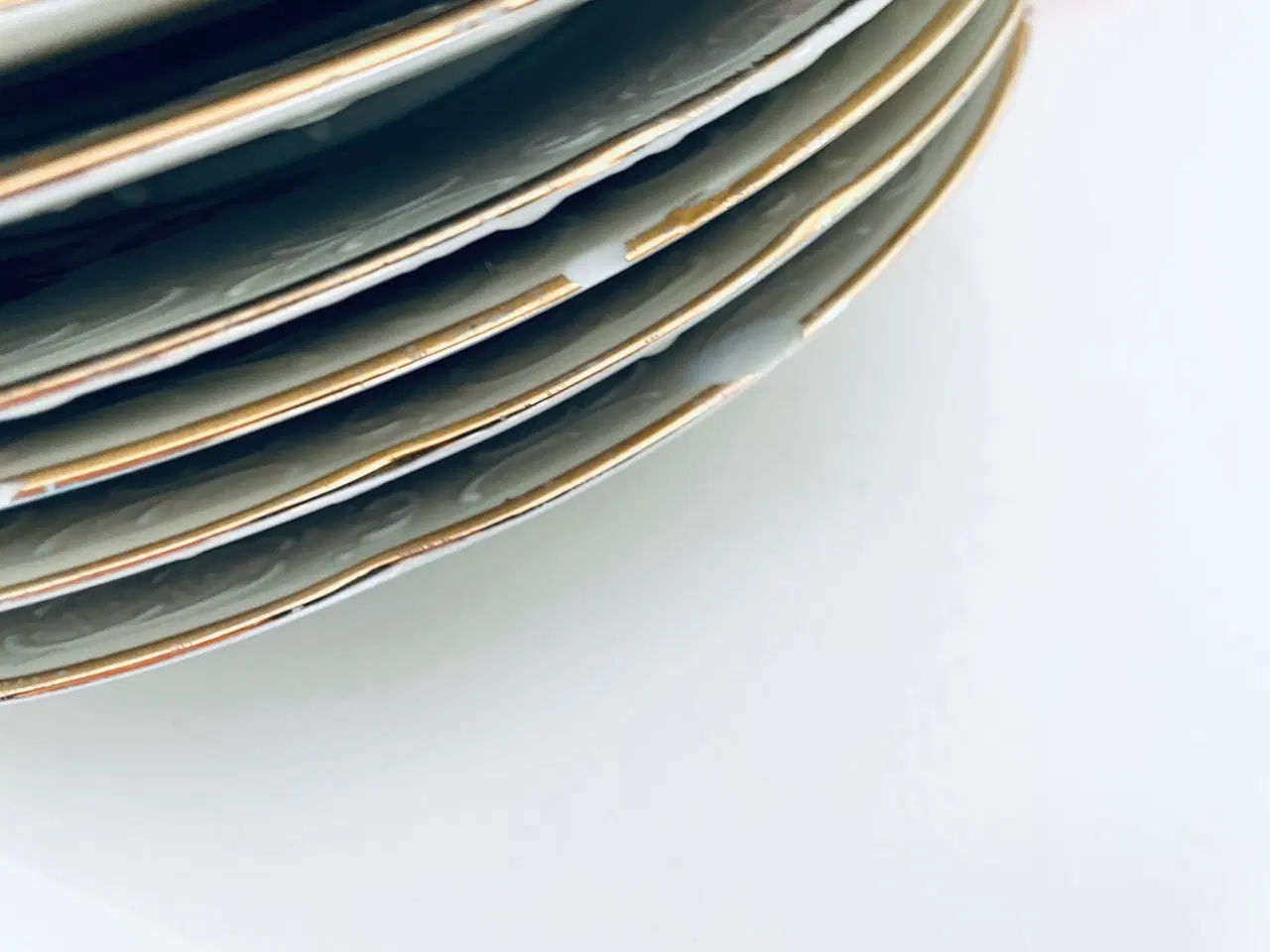 Billede 16 - Vintage tallerkner med patina 7 stk 