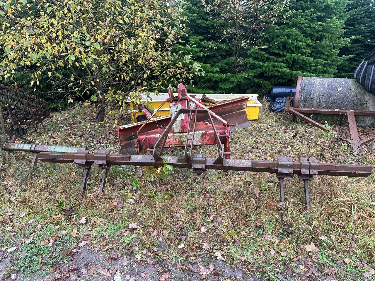 Billede 10 - Salg af diverse landbrugsmaskiner