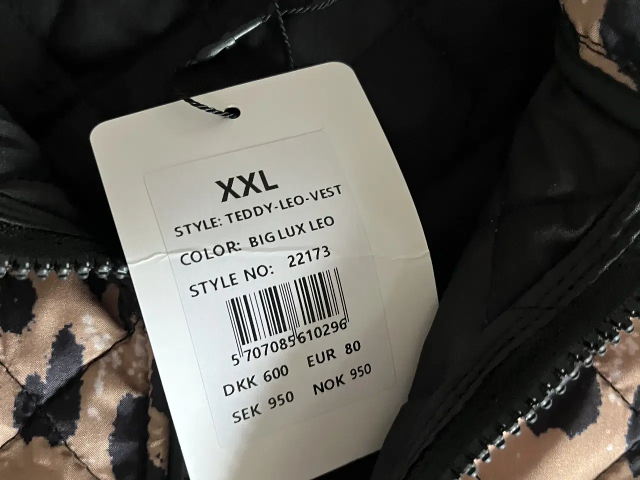 Billede 3 - Vest med lynlås 