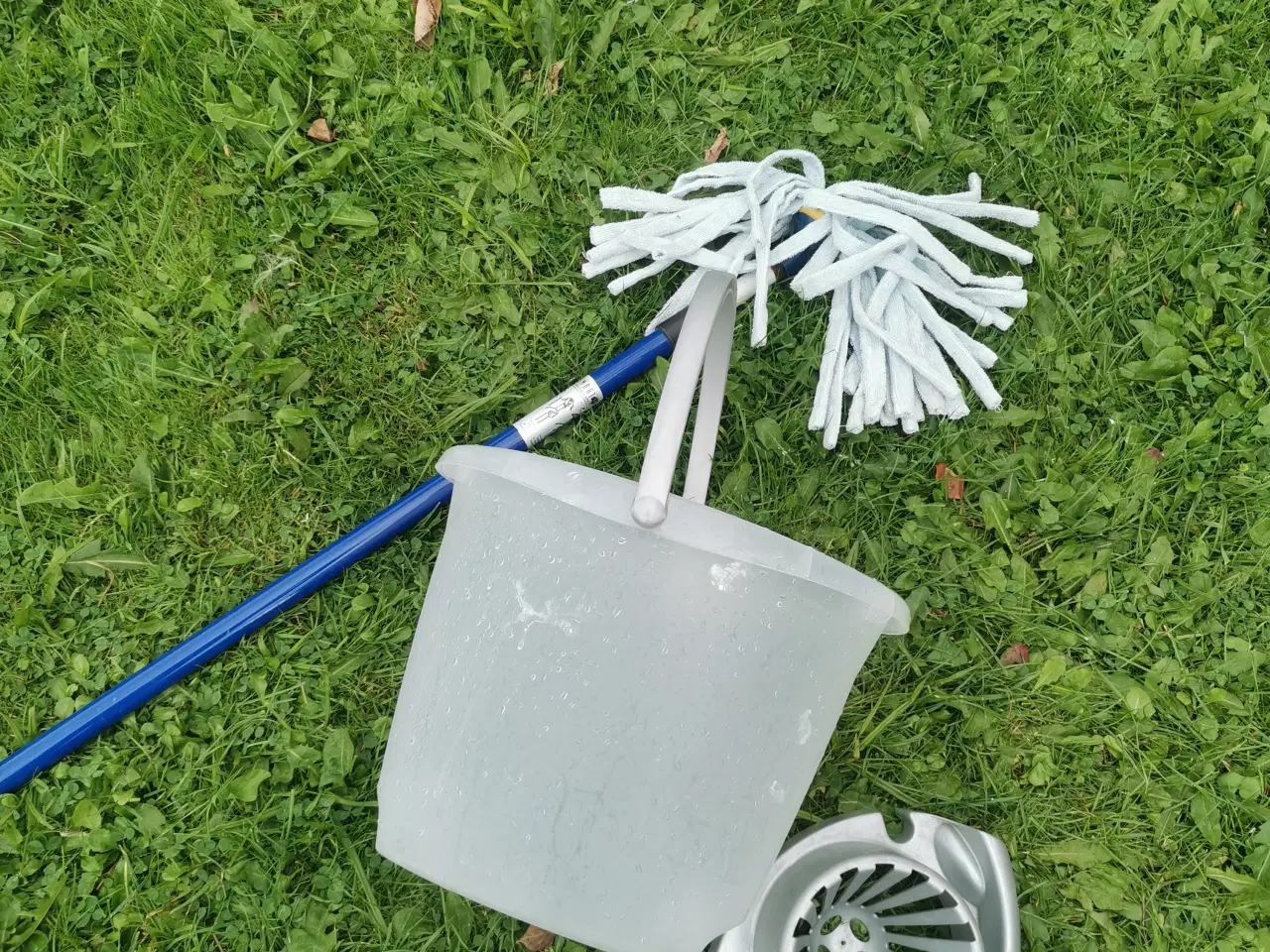 Billede 1 - Komplet Gulvvask sæt 5 kr ialt 🌻