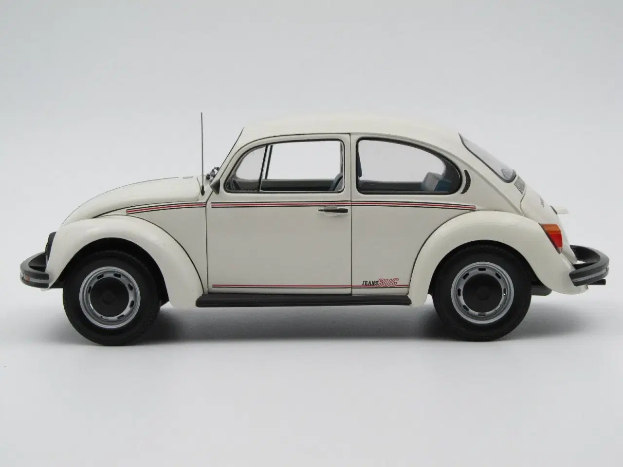 Billede 3 - 1983 VW Bobbel 1200 "Jeans" fra Minichamps 1:18