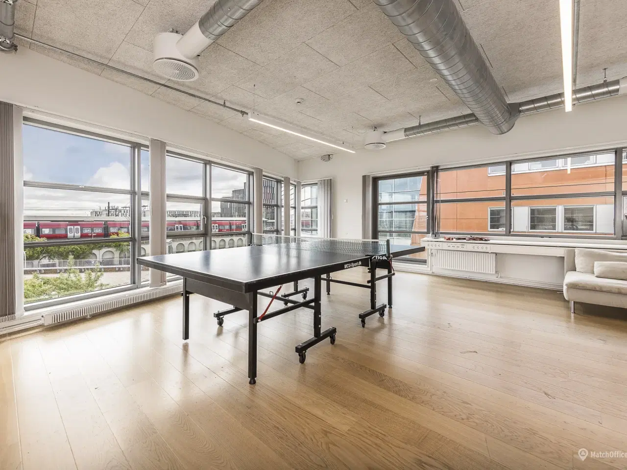 Billede 9 - TIETGENS HAVE – kontor i New Nordic stil