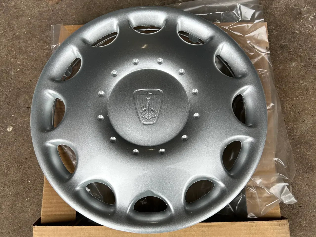 Billede 7 - Rover Navkapsler 