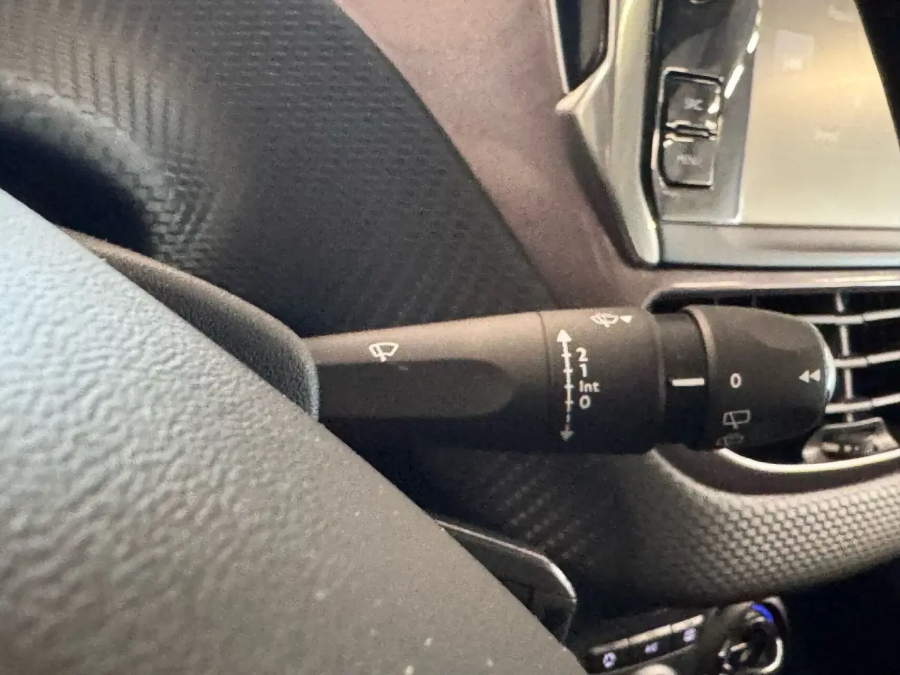 Billede 12 - Peugeot 2008 1,2 VTi Active Sky 82HK