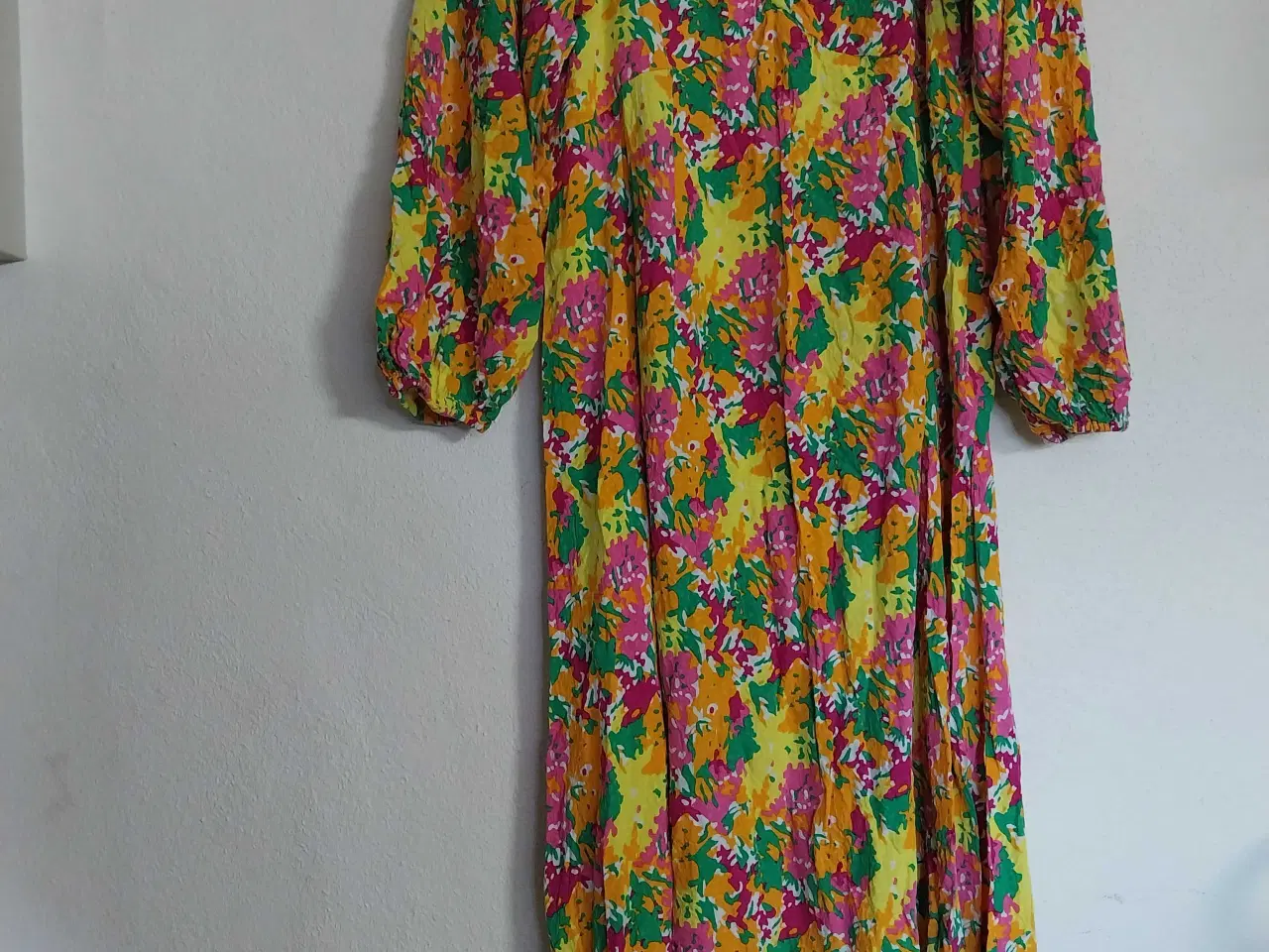 Billede 2 - YAS kjole, str. XL 