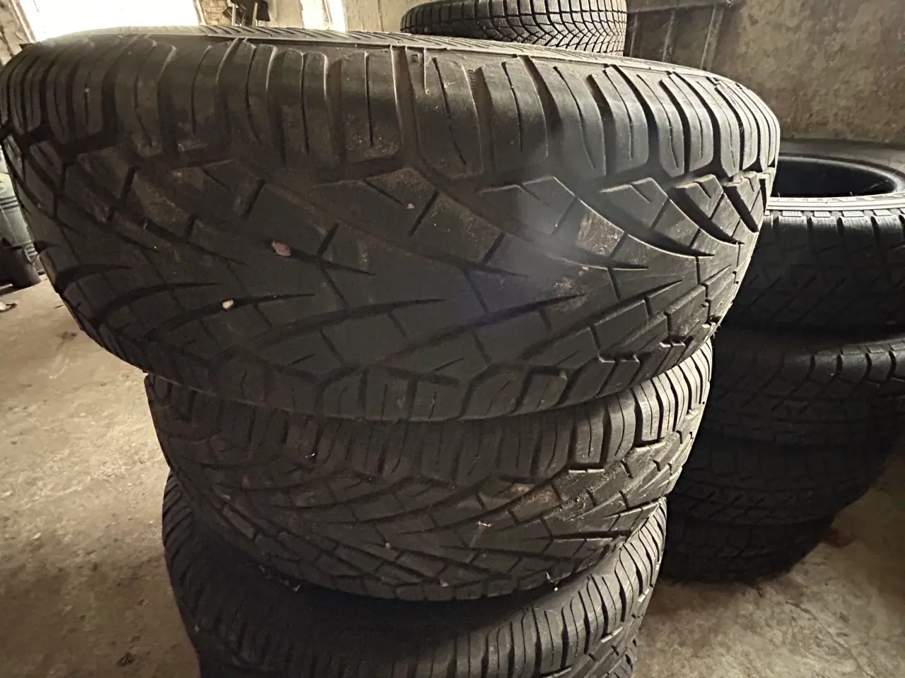 Billede 3 - Grovmønstret grabber dæk.