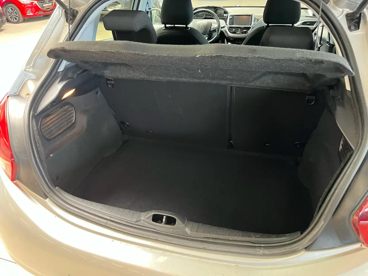 Billede 18 - Peugeot 208 1,6 BlueHDi Desire 100HK 5d