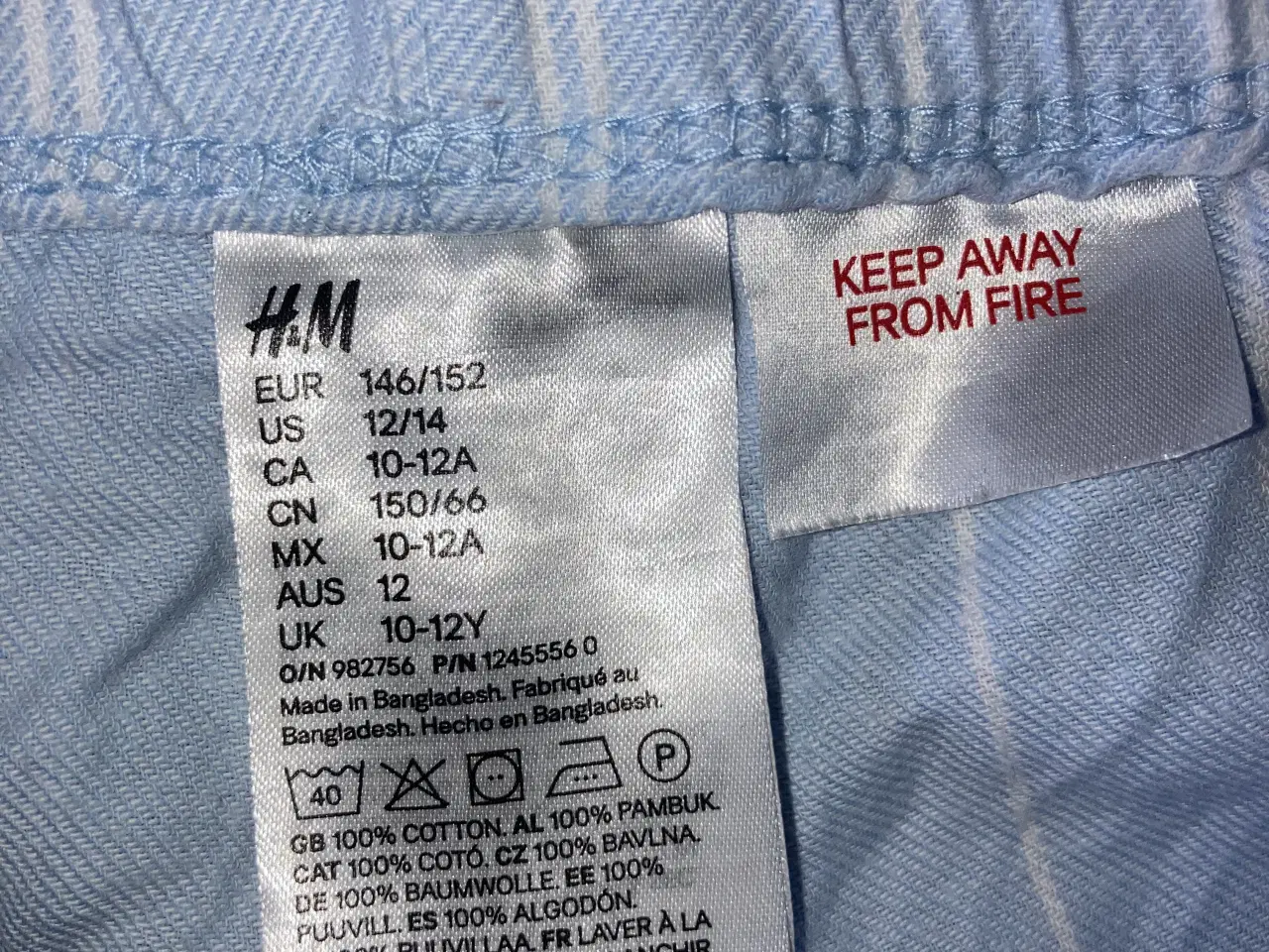 Billede 3 - Lyseblå natbukser str. 146/152