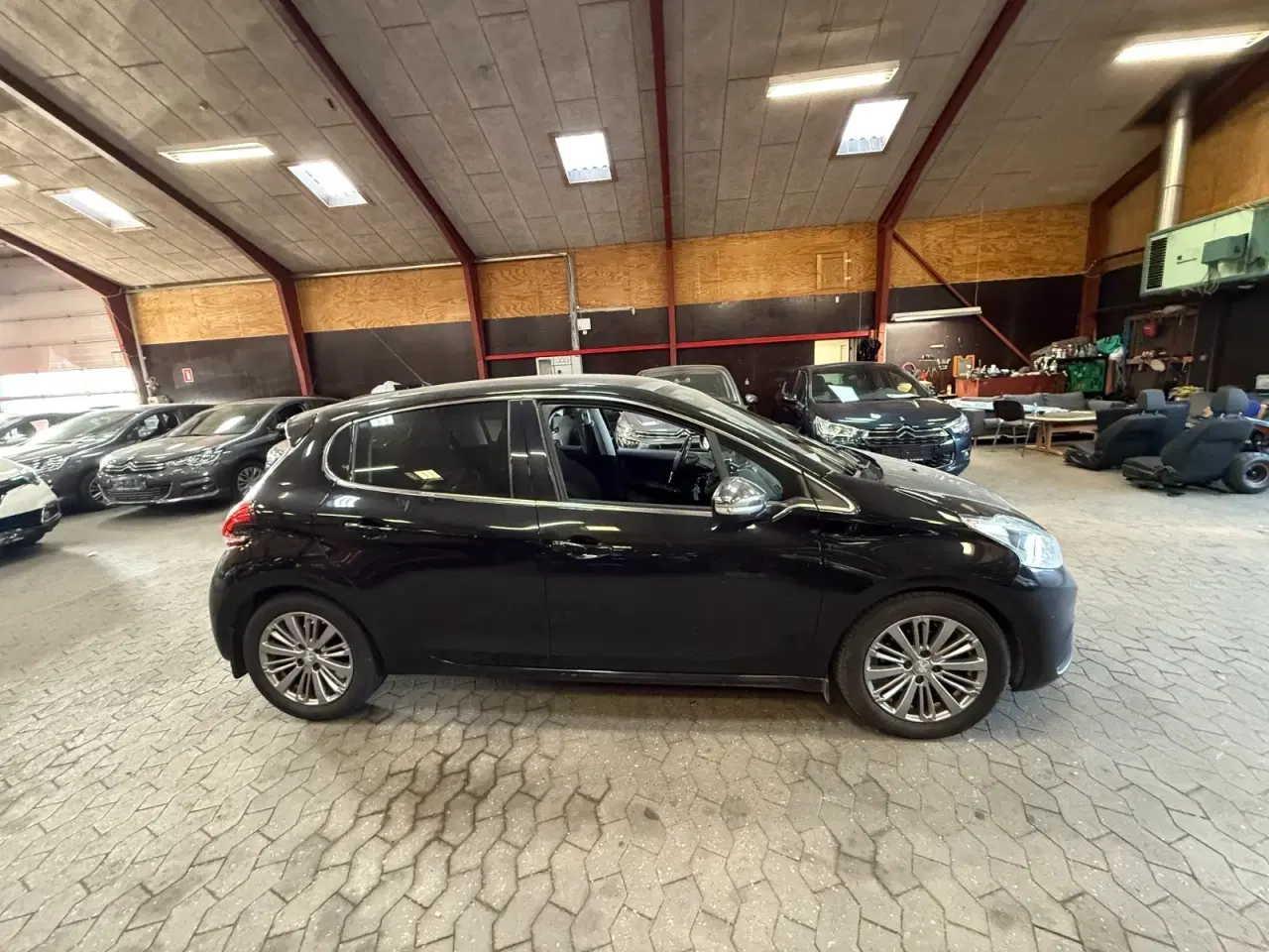 Billede 4 - Peugeot 208 1,6 BlueHDi 100 Desire Sky