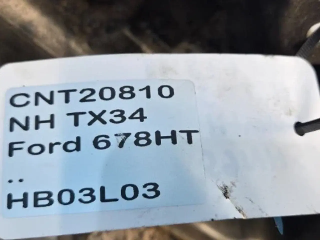 Billede 10 - Ford 678HT Dæksel E5HN6582AD