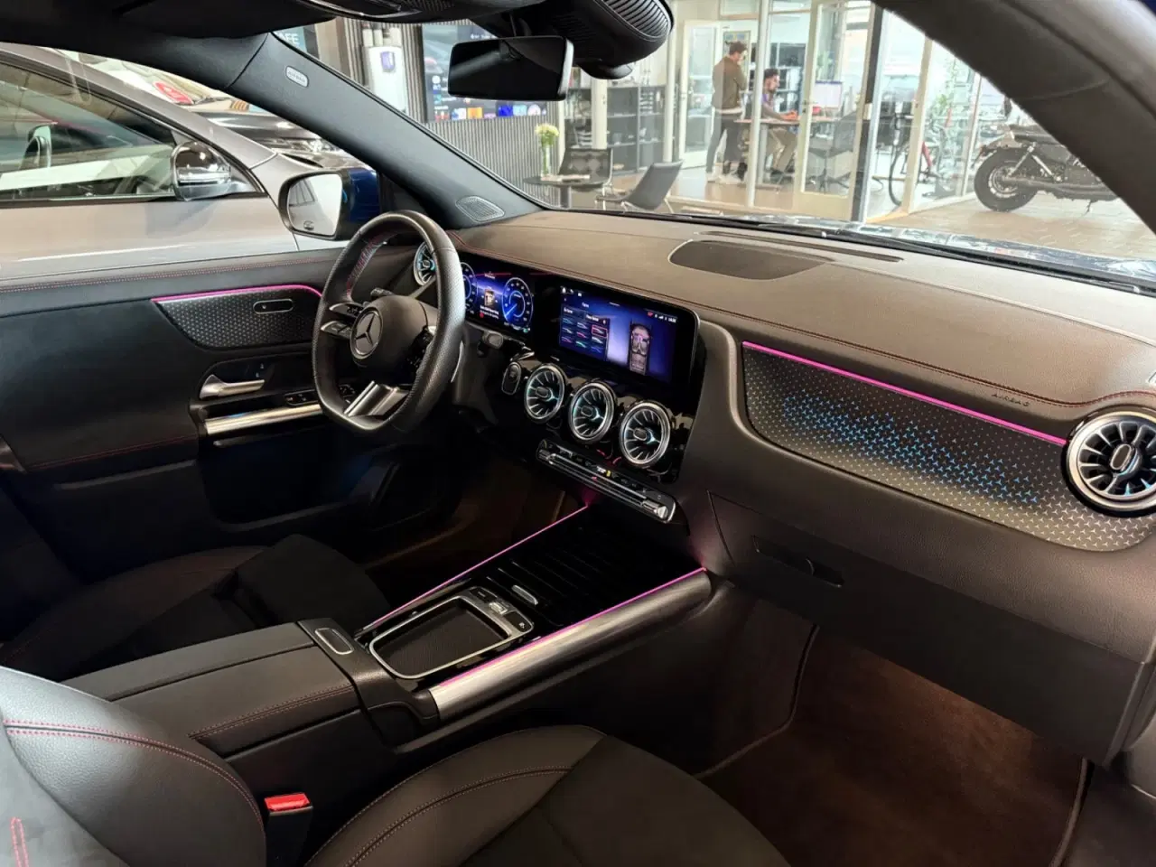 Billede 12 - Mercedes EQA350  AMG Line 4Matic