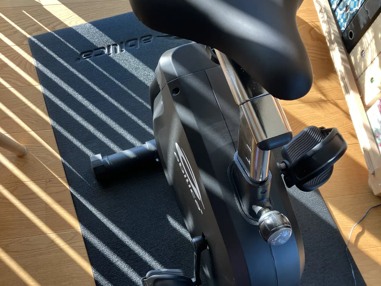 Billede 1 - Motionscykel sælges.