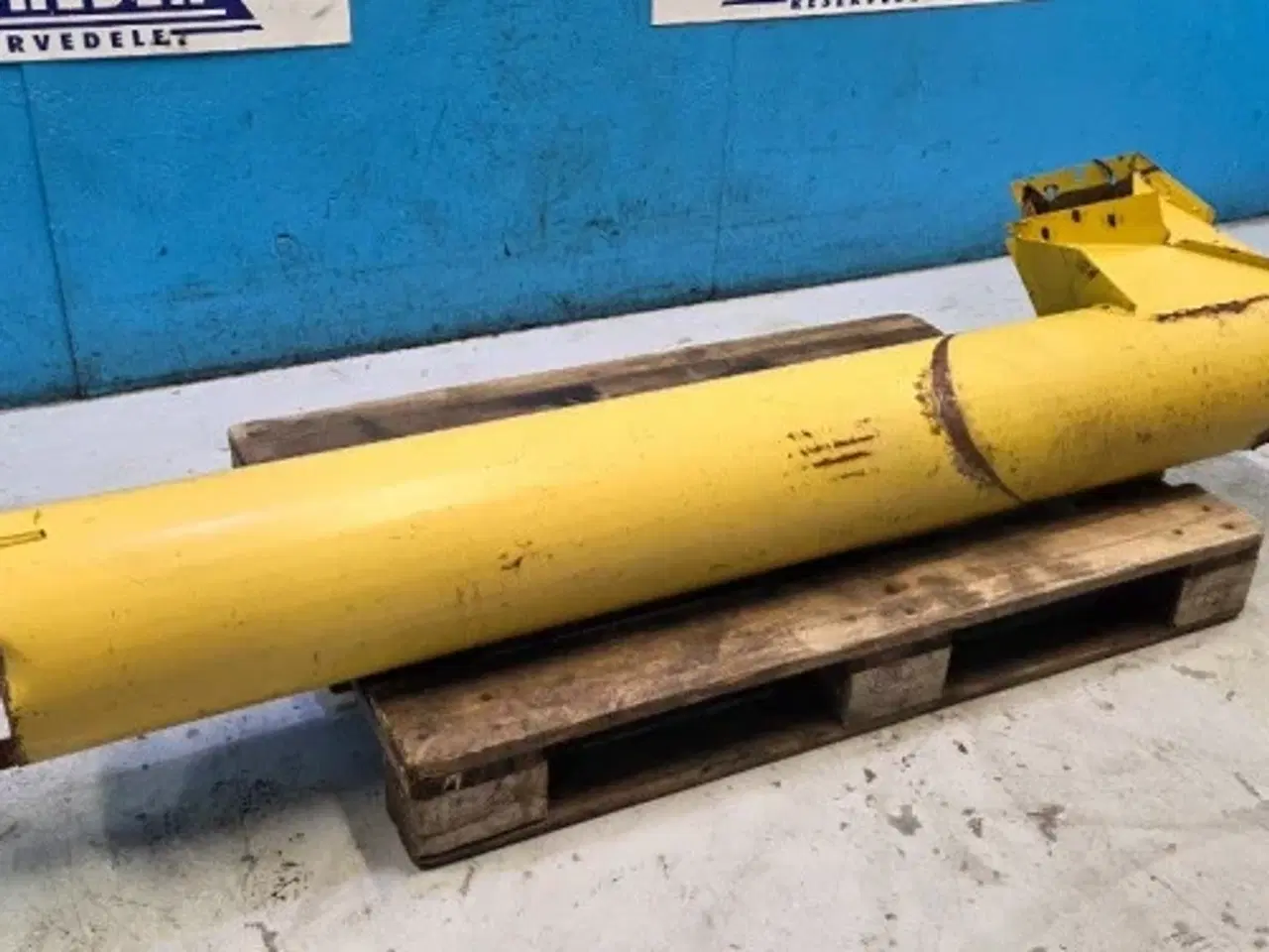 Billede 12 - New Holland TX68 Tømmerør 9839304