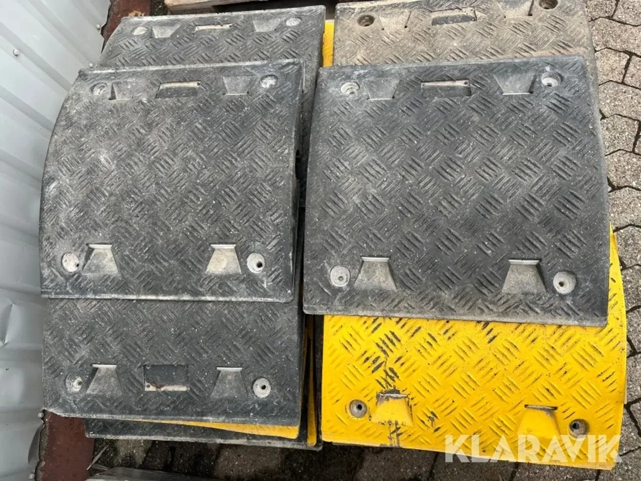 Billede 6 - Fartbump / kabelbro