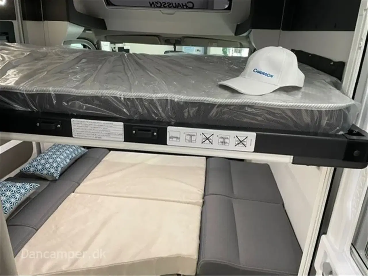 Billede 25 - 2024 - Chausson X650 Exclusive line    RESERVERET. SB! Camper med stor Lounge og siddegruppe, sænkeseng, stor garage, Connect- og X-tilbehørspakke,
