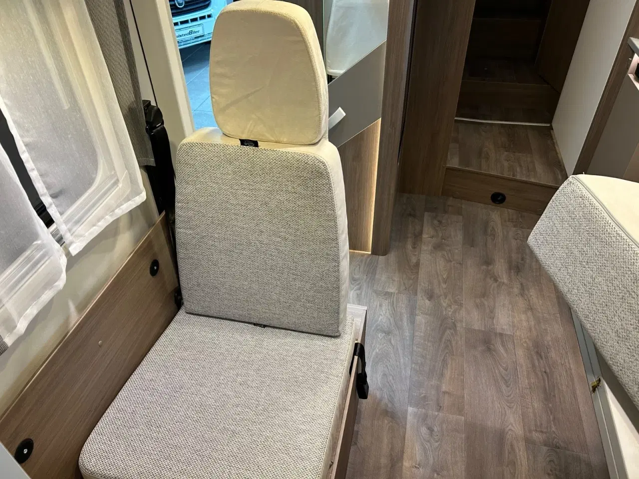 Billede 11 - Carado T457 PRO+ 2,2 JTD 140 aut.