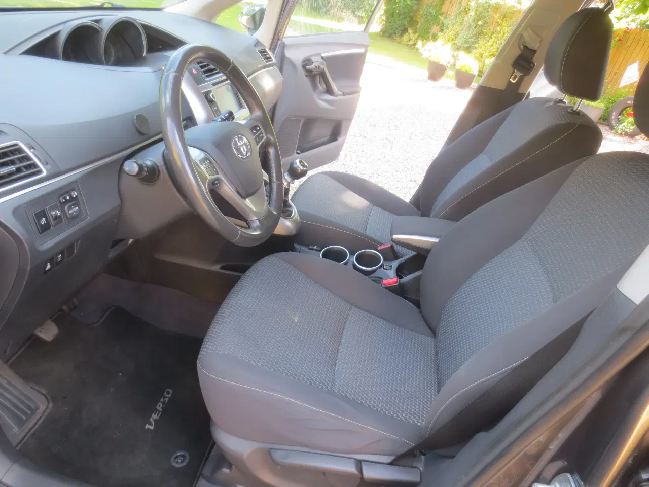 Billede 19 - Toyota Verso 1.6 D 7 Pers År 2014. 