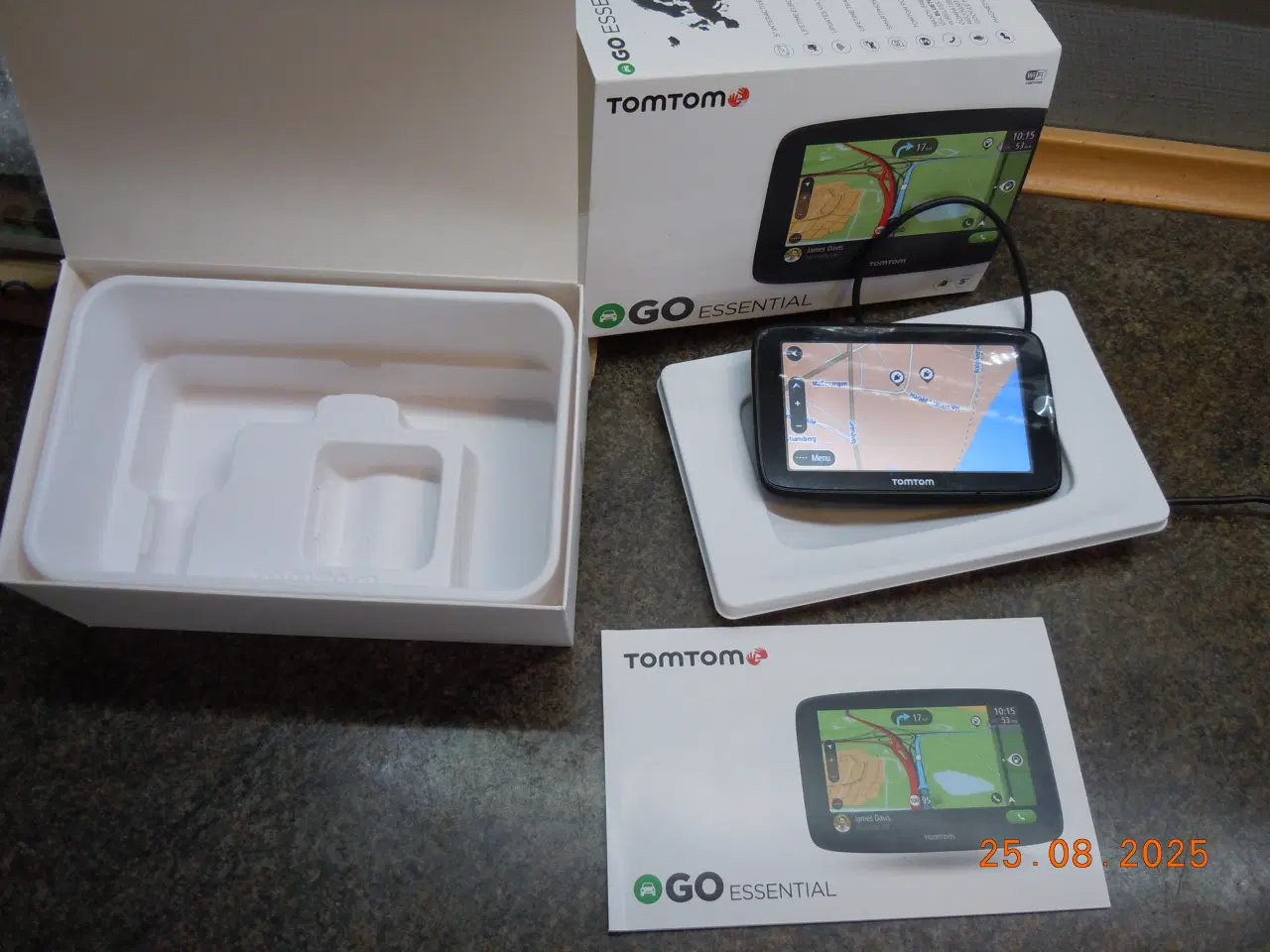Billede 1 - GPS TomTom Essential 4Ppn50 