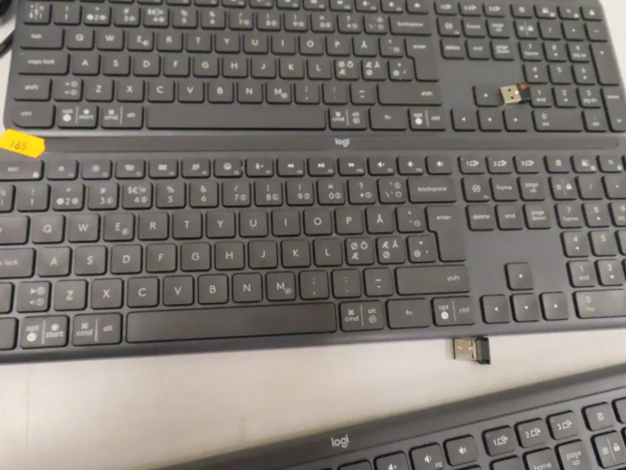 Billede 3 - 3 stk tastaturer samt webcam og dockstation