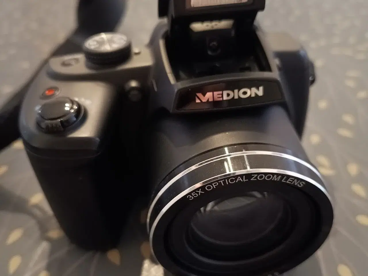 Billede 3 - Medion MD 86929 Digital kamera med 35 x opt. zoom