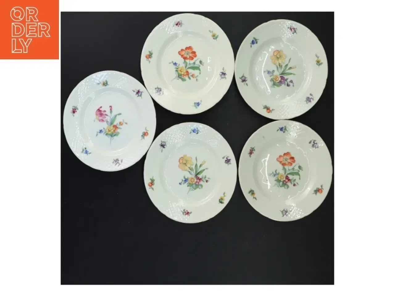 Billede 2 - B&G Saksisk blomst kagetallerkener (str. Ø 15 cm)