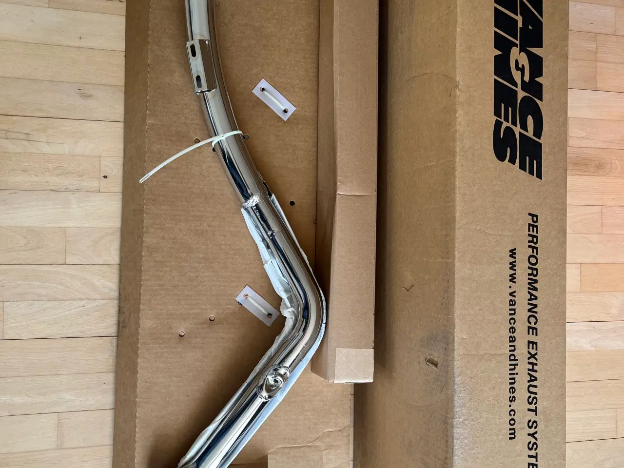 Billede 2 - Vance & Hines udstødning Softail 12-16