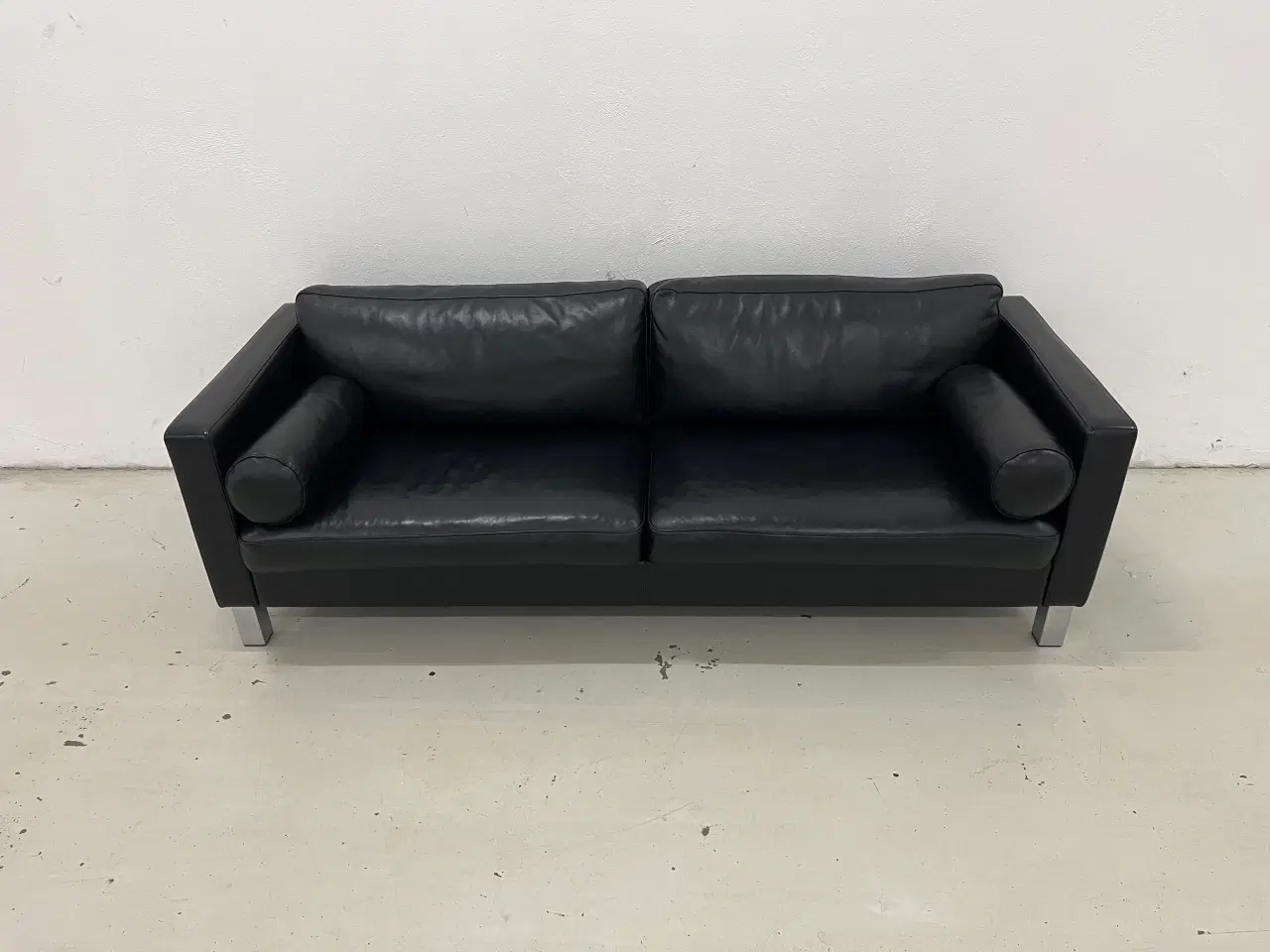 Billede 2 - Mogens Hansen MH321 3Pers.Sofa i sort semianilin.