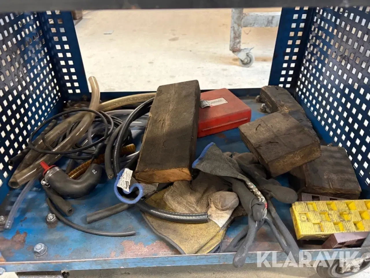 Billede 7 - Værktøjsskab 1 styk