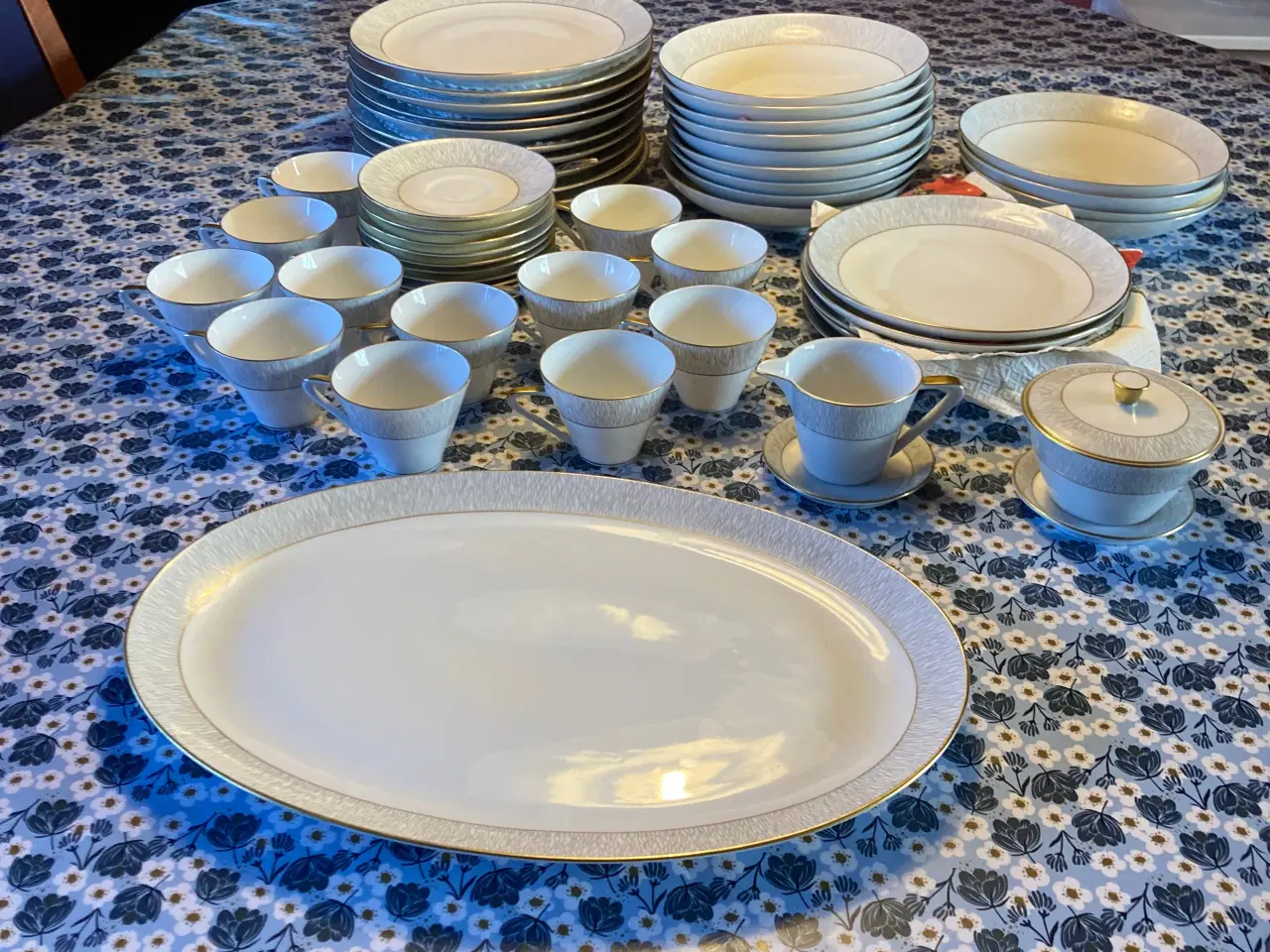 Billede 1 - koh-i-noor porcelæn stel