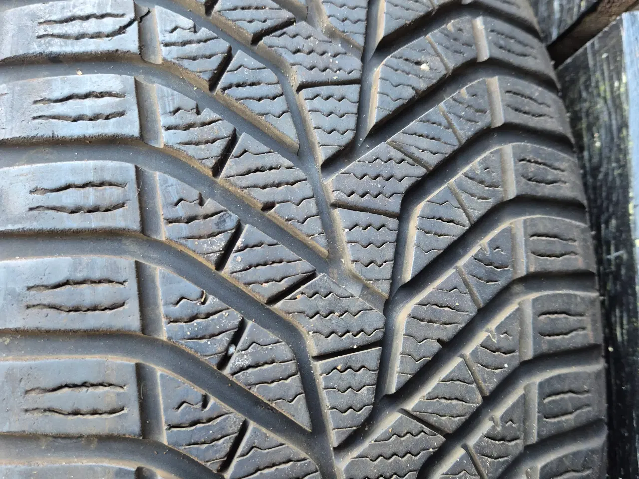 Billede 1 - Vinterdæk som nye