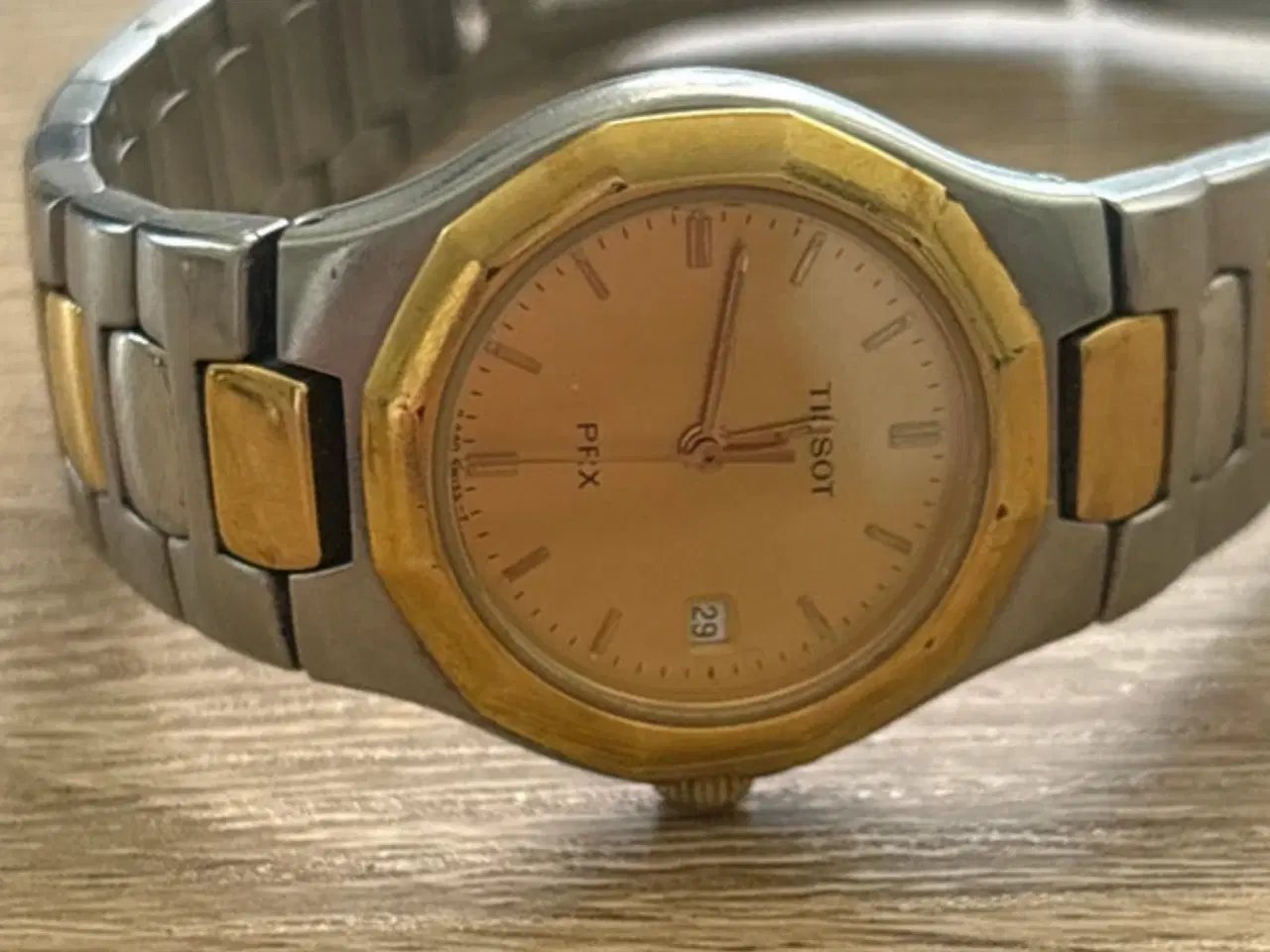 Billede 4 - Smukt Tissot ur 