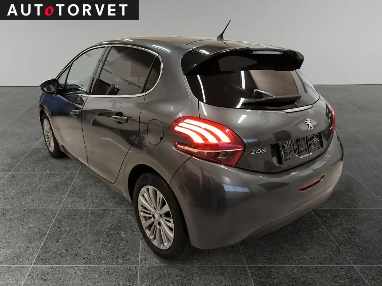 Billede 4 - Peugeot 208 1,6 BlueHDi 100 Allure Sky