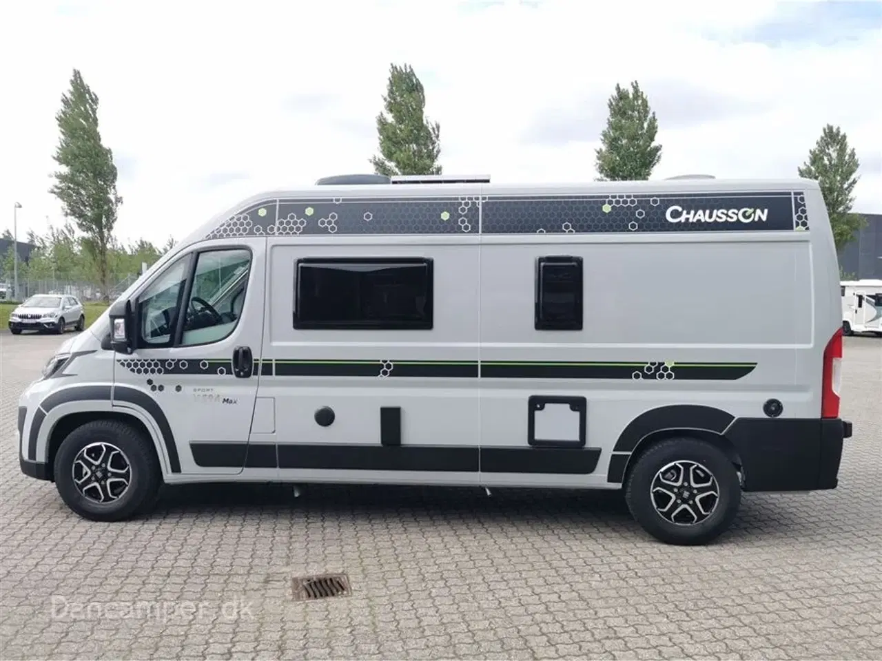 Billede 8 - 2024 - Chausson V594 Max   Flot nyt design - van med to dobbeltsenge på tværs i køjesystem. 2,2, L motor , 140 HK, articpakke, solcelle og markise m.m.