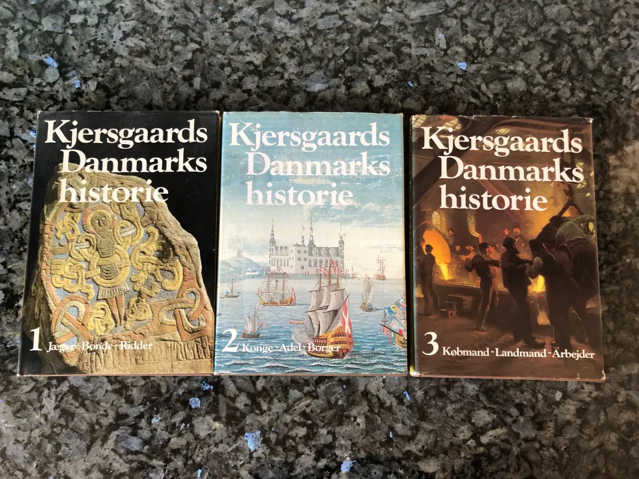 Billede 1 - Kjersgaards Danmarkshistorie