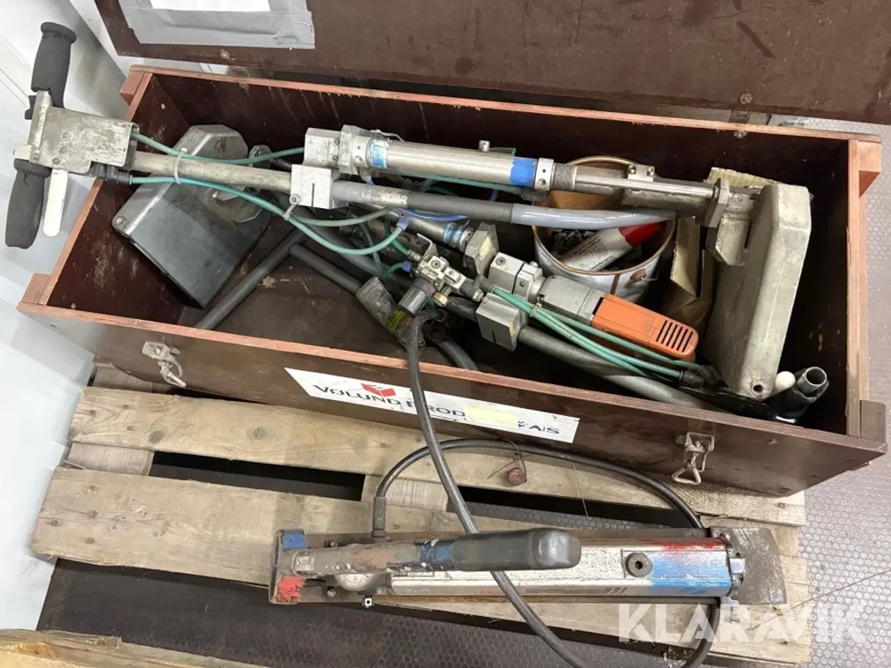 Billede 2 - Skruemaskine CF200 - hele sæt