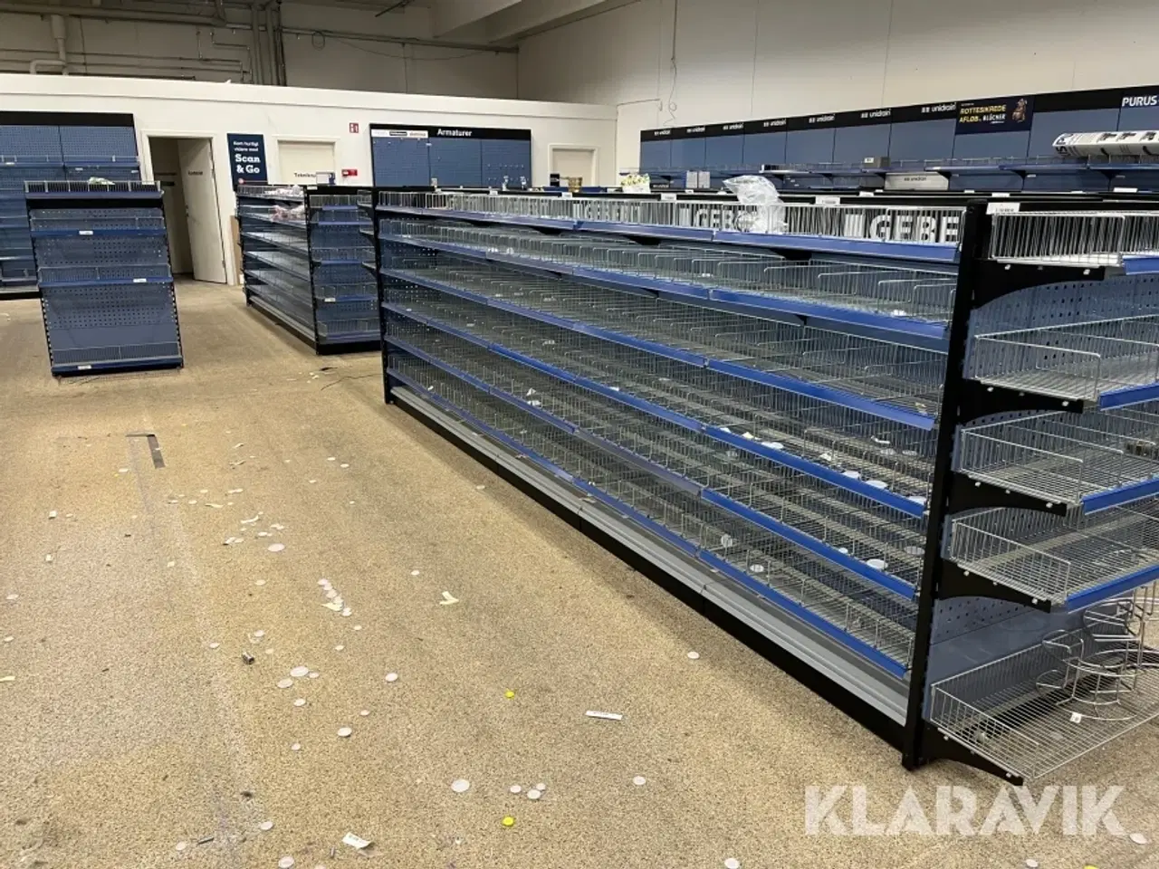 Billede 1 - Værksteds/butik inventar