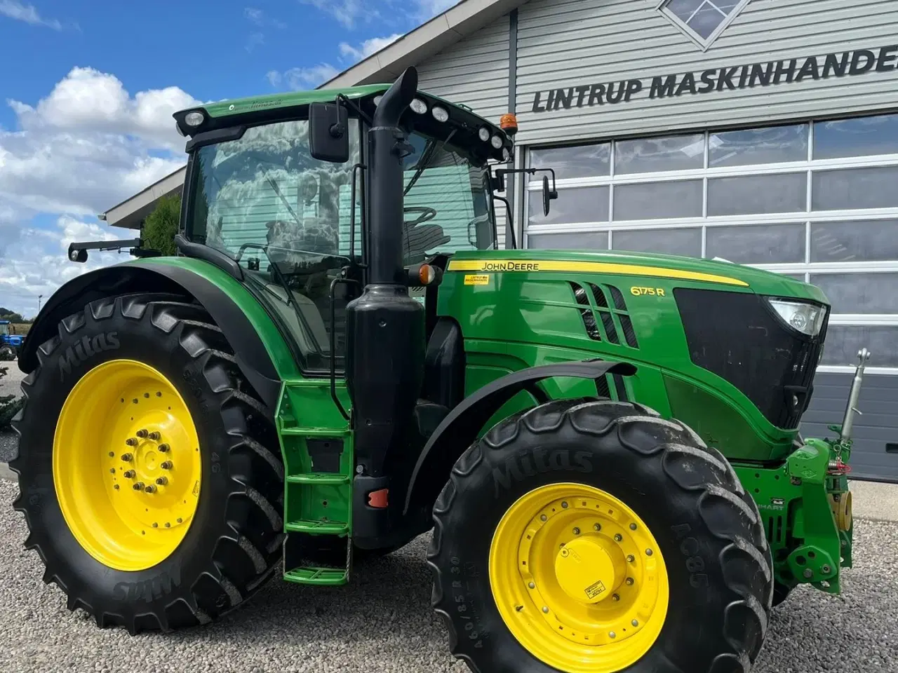 Billede 16 - John Deere 6175R Med frontlift og frontPTO samt luft anlæg
