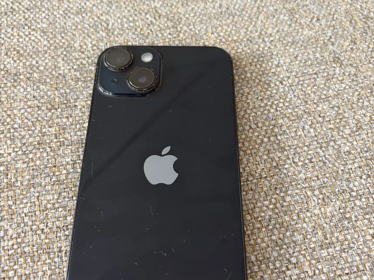 Billede 2 - Den er reserveret til søndag Pæn iPhone 14 