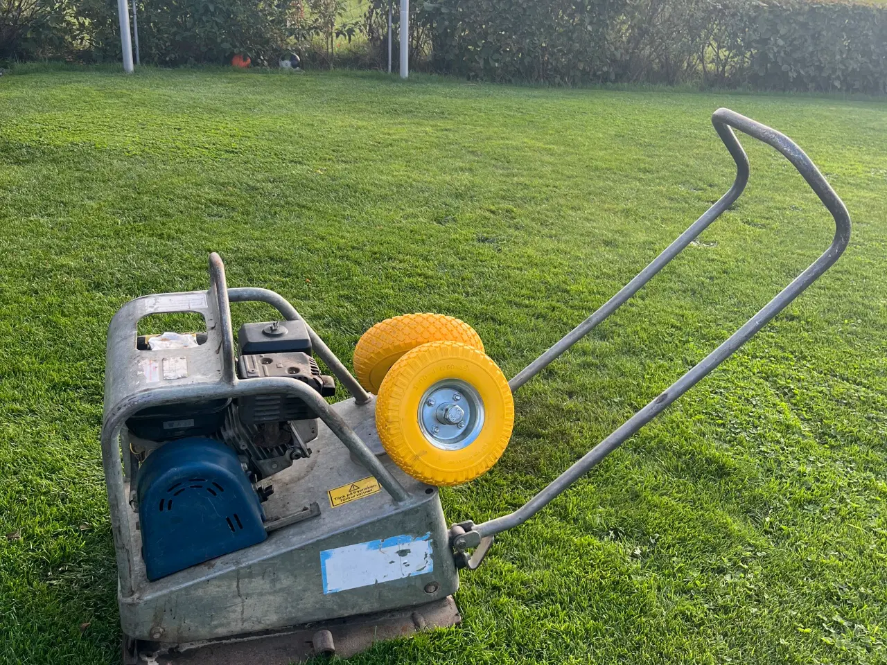 Billede 14 - Swepac F90A pladevibrator