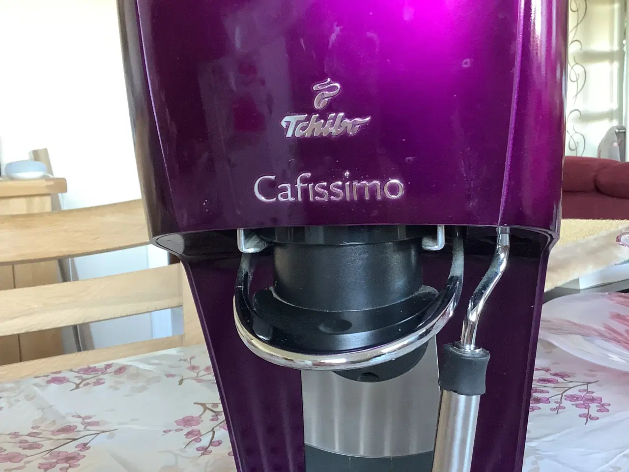 Billede 1 - Tchibo Cafissimo Classic Aubergine + Beholder