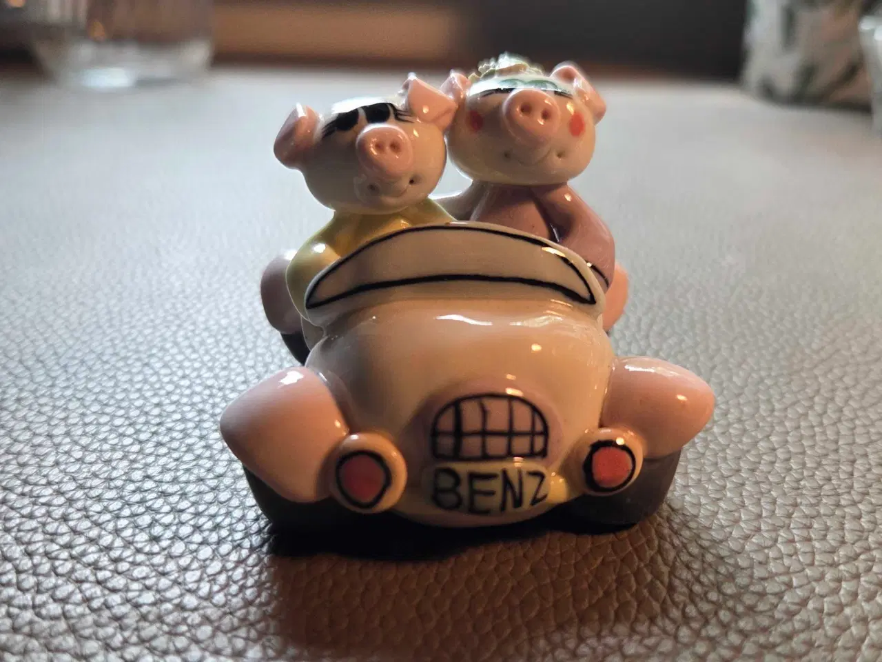 Billede 4 - Figur med grise