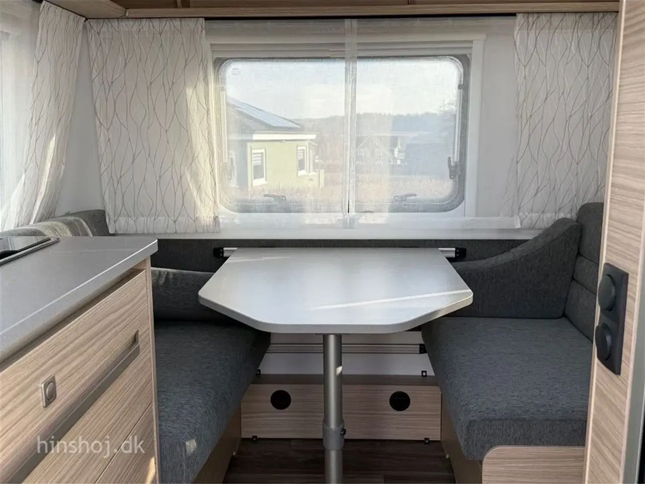 Billede 5 - 2026 - Fendt Bianco Activ 390 FHS   2026 Fendt Bianco Activ 390 FHS Se den hos Hinshøj Caravan