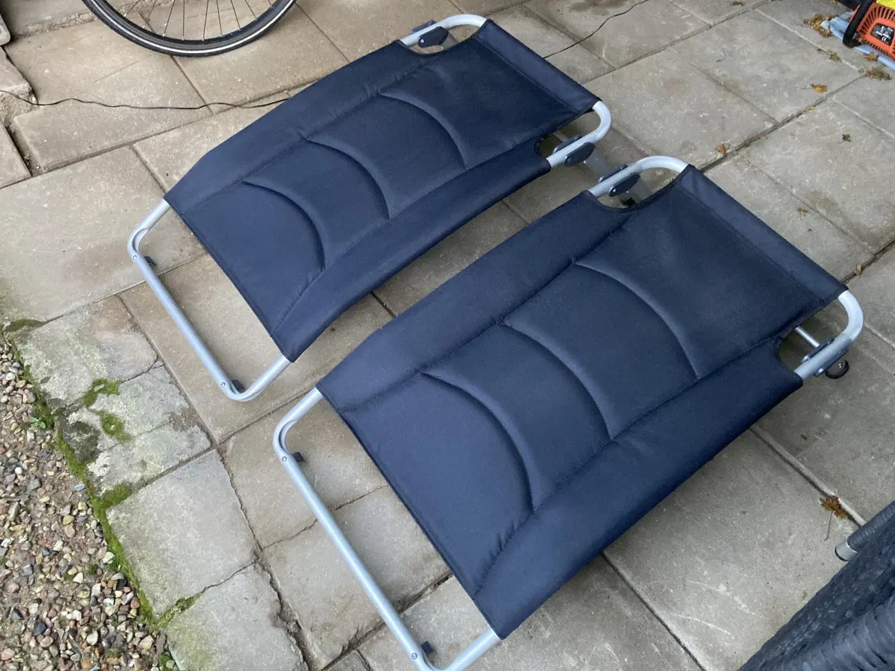 Billede 4 - 2 stk. blå Isabella fodskamler