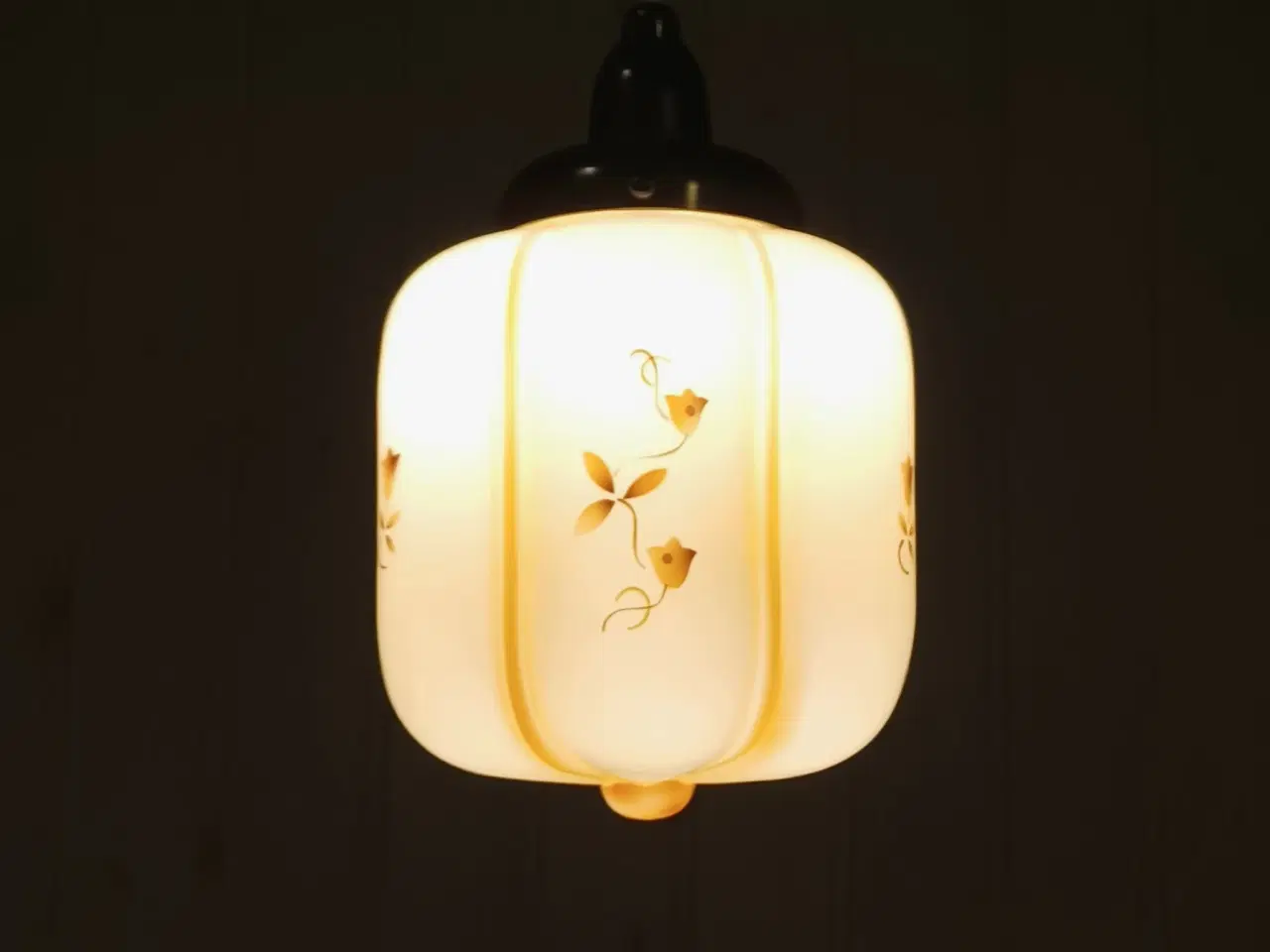 Billede 2 - Vintage/Retro loftlampe med glasskærm og bakelit.