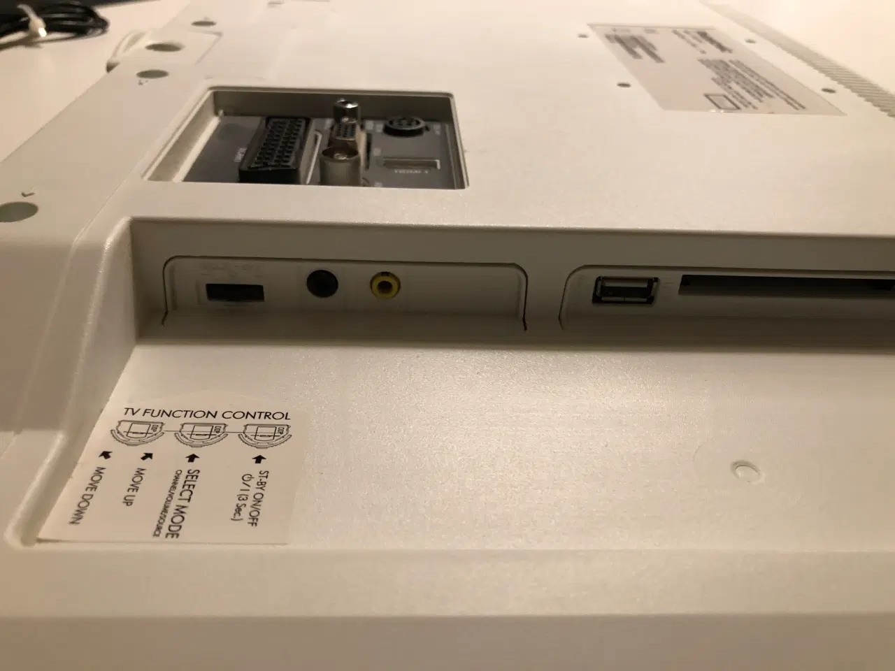 Billede 12 - 22 tommer LCD TV fra Prosonic med indbygget DVD af