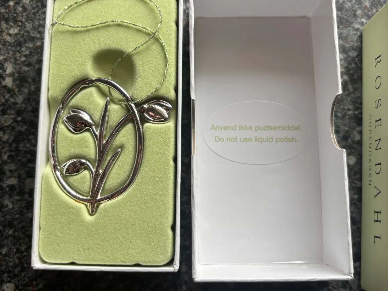 Billede 1 - Smuk Rosendahl Karen Blixen påskeophæng.