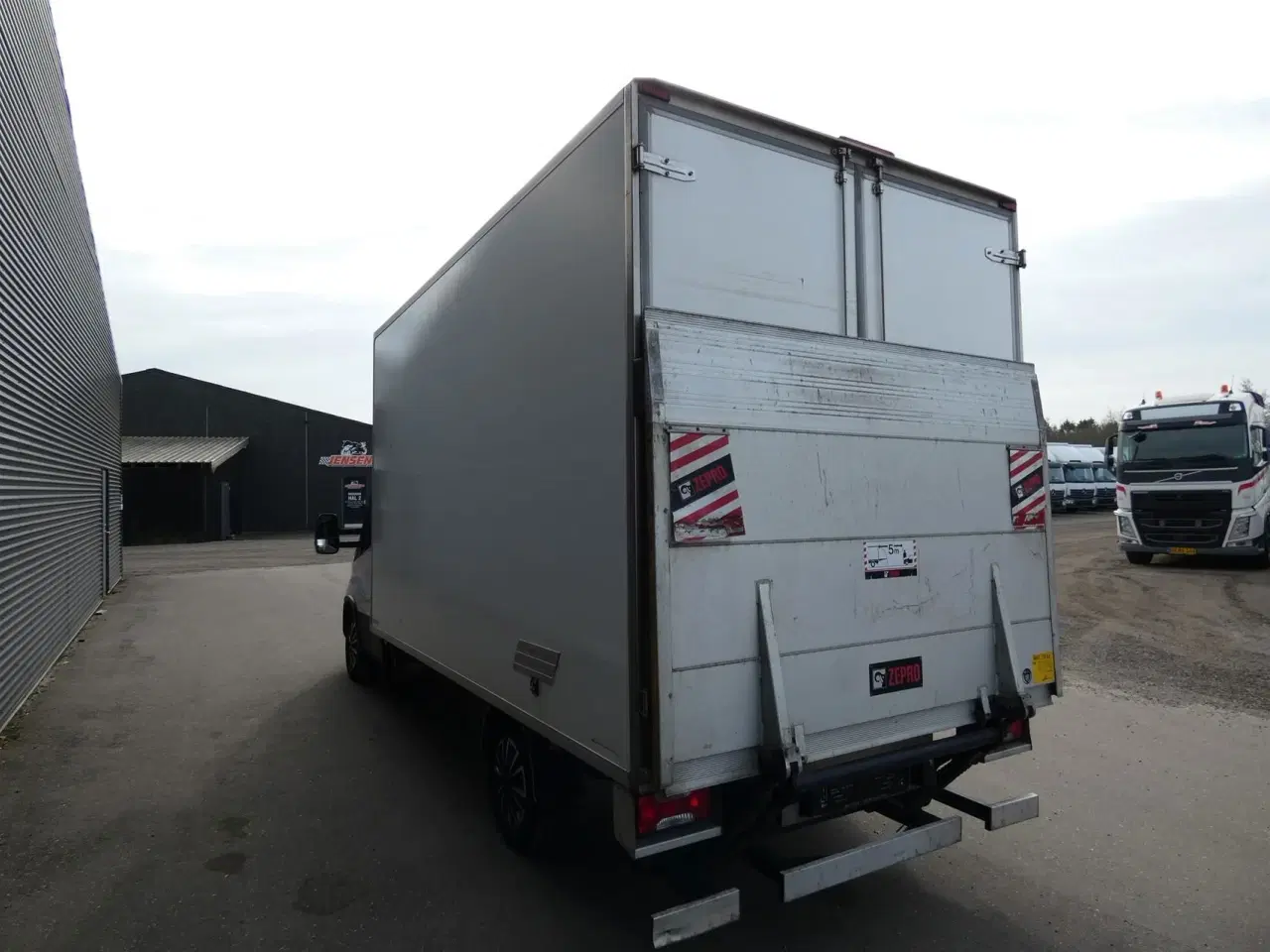 Billede 8 - Iveco Daily 35S18 Køle - Frysebil 3,0 D 180HK Ladv./Chas. Aut.