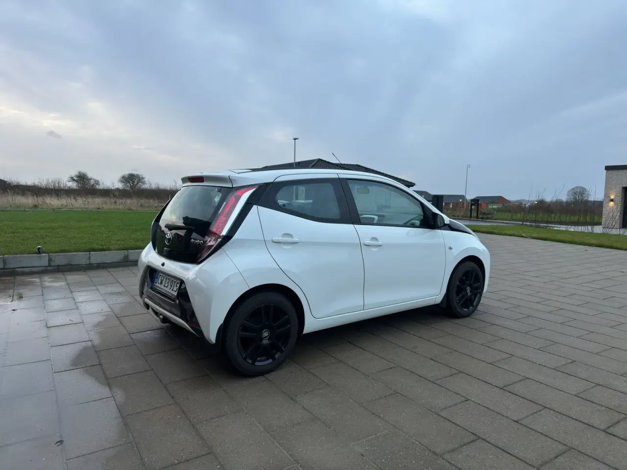 Billede 5 - Toyota Aygo 1,0 VVT-i x-wave Sky