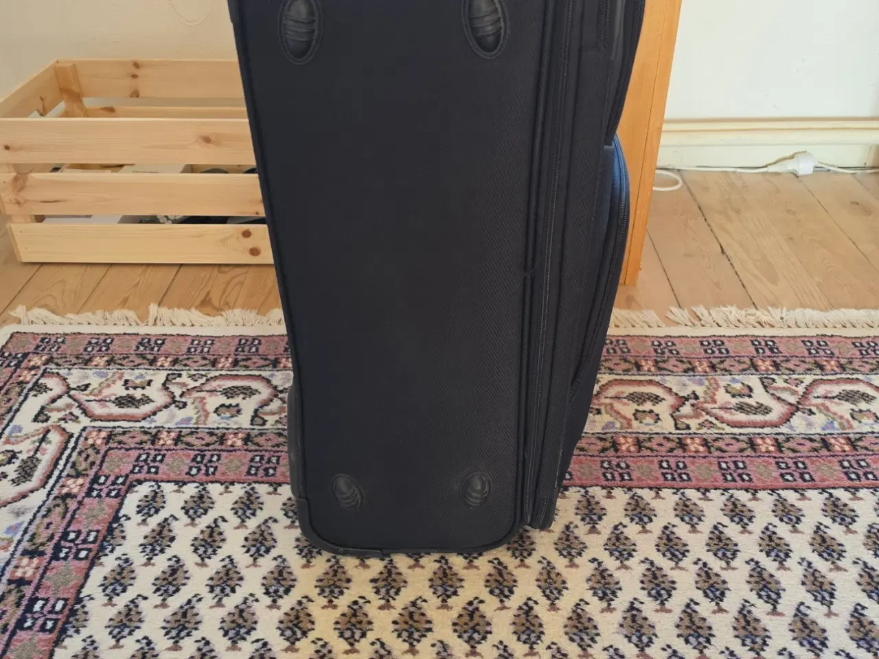 Billede 4 - Wenger trolley kuffert sælges