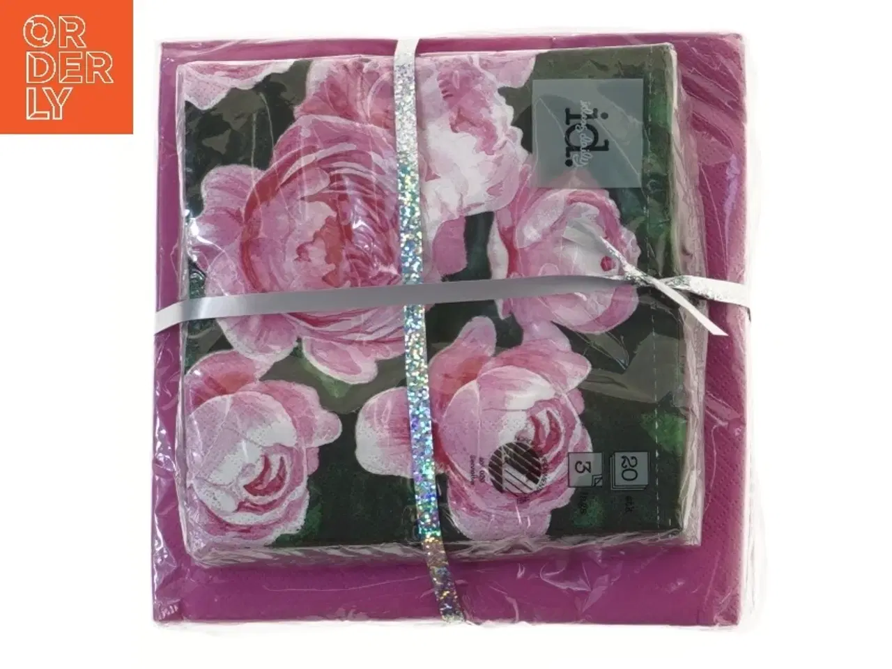 Billede 1 - Pakke med servietter og pynteservietter fra C&D (str. 16x16 og 20x20 cm)